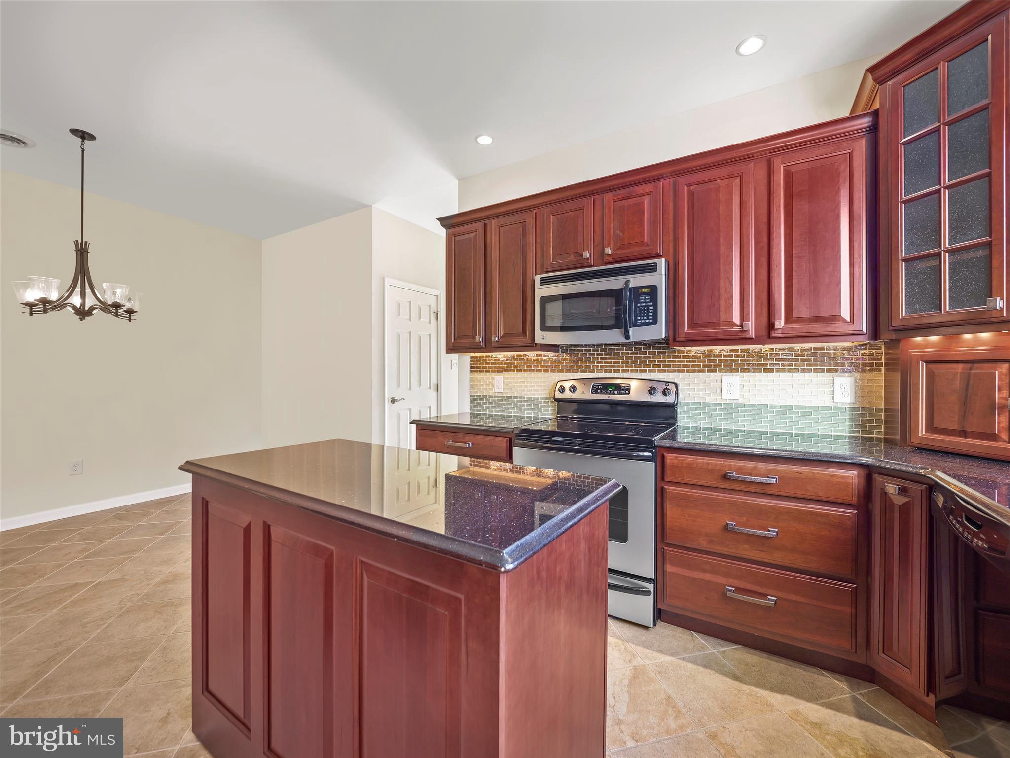 GREENWICH PARK - Residential