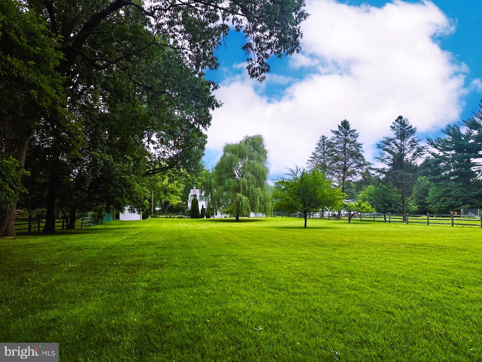 1125 BRIDLE PATH ROAD