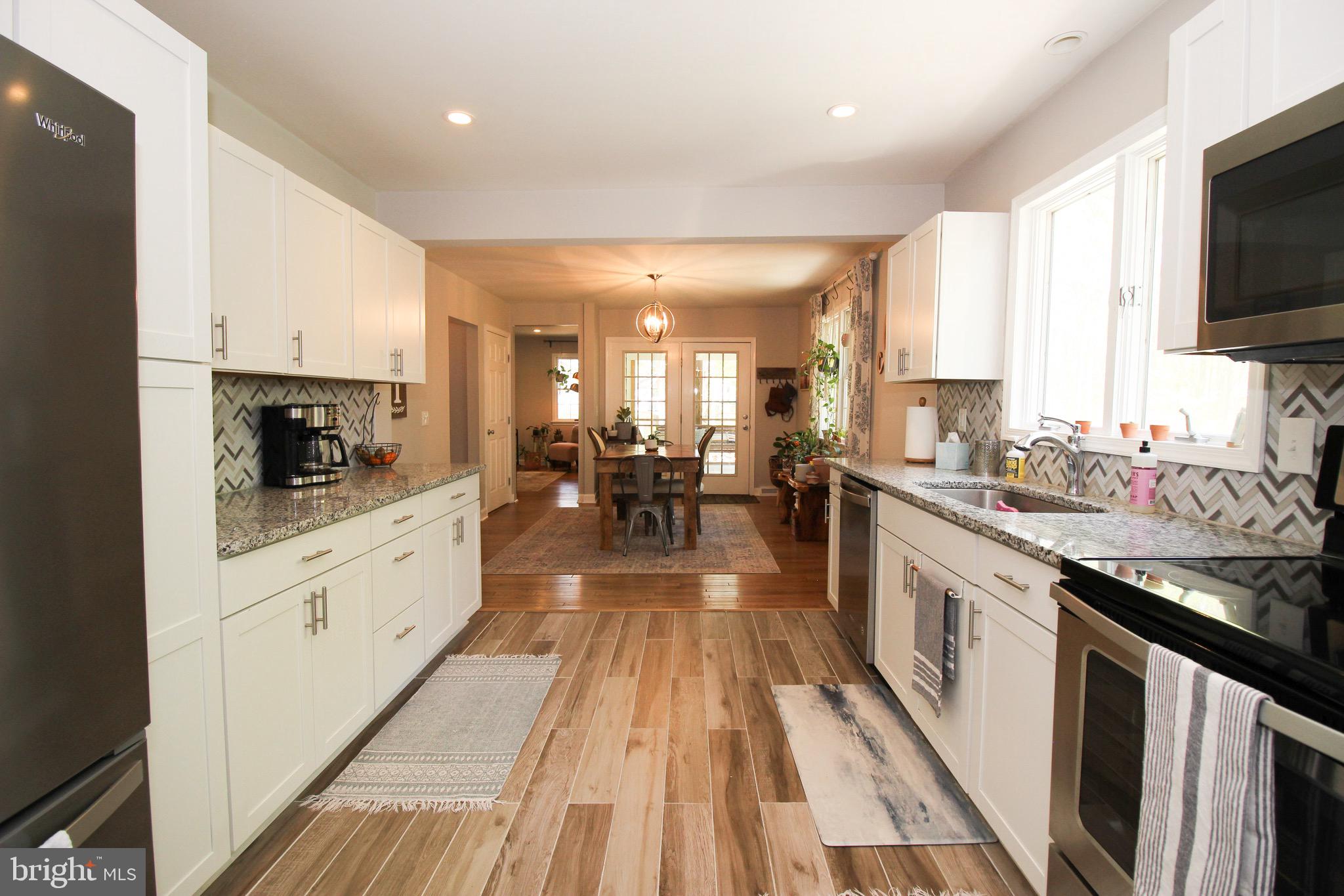 SHELTON SHOP - Residential