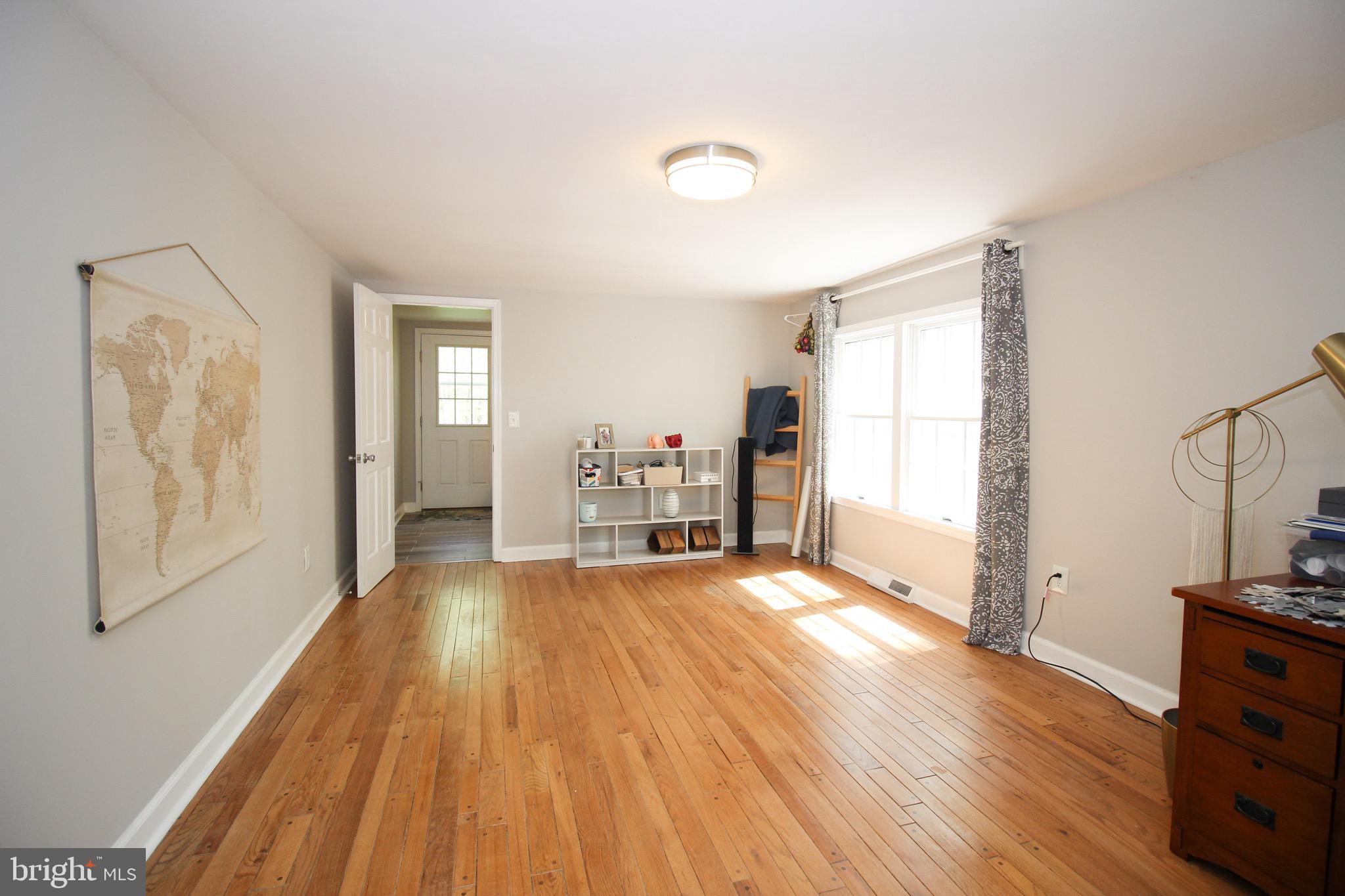 SHELTON SHOP - Residential