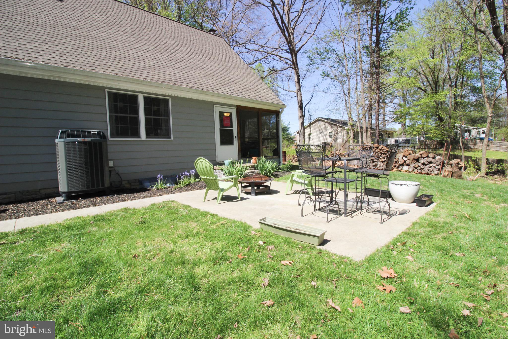 SHELTON SHOP - Residential