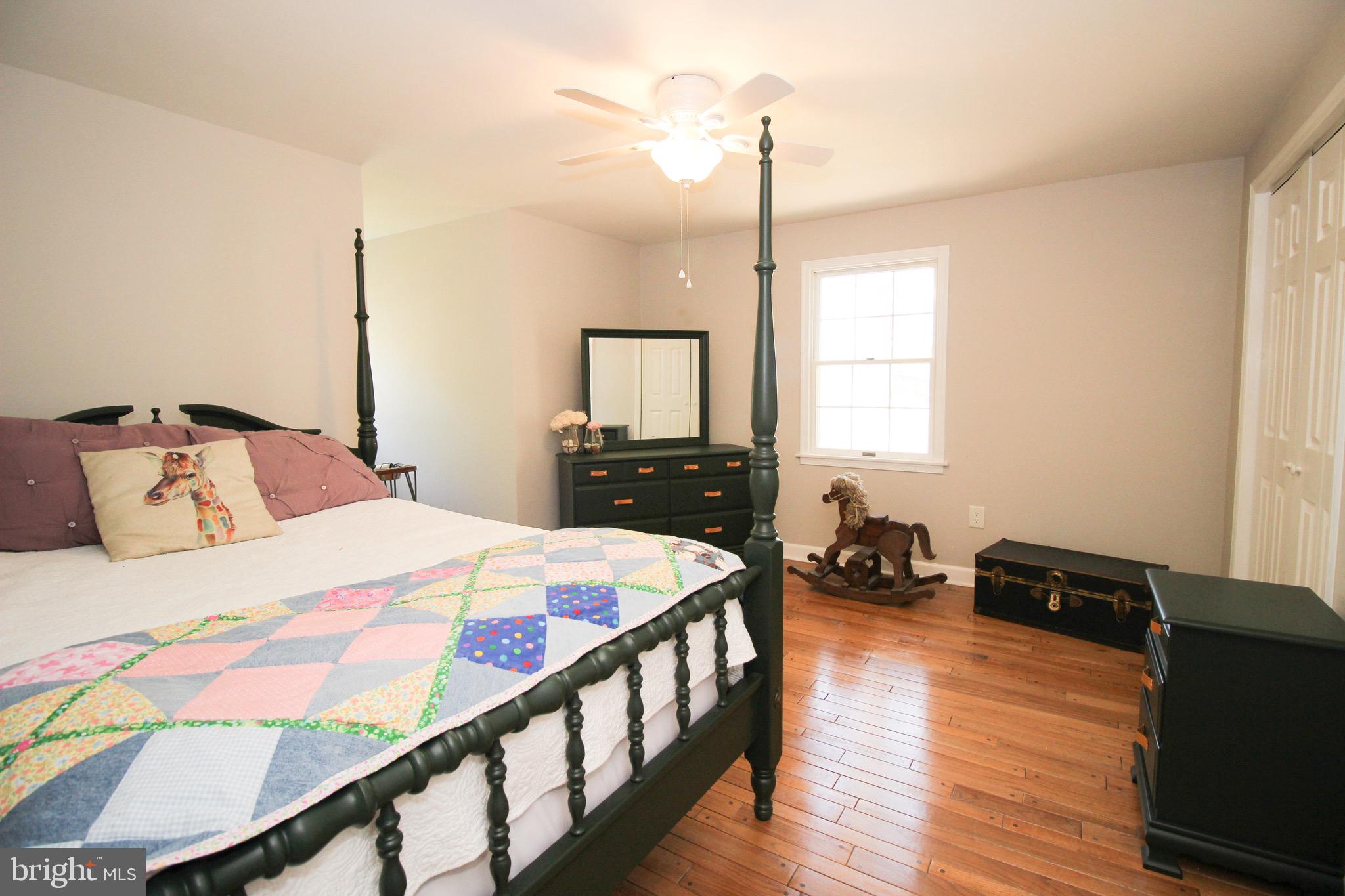 SHELTON SHOP - Residential