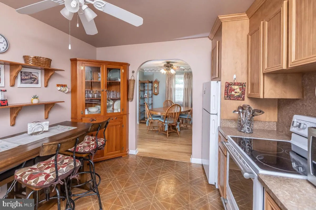 Millville, New Jersey 08332, United States, 3 Bedrooms Bedrooms, ,1 BathroomBathrooms,Residential,Active,187407