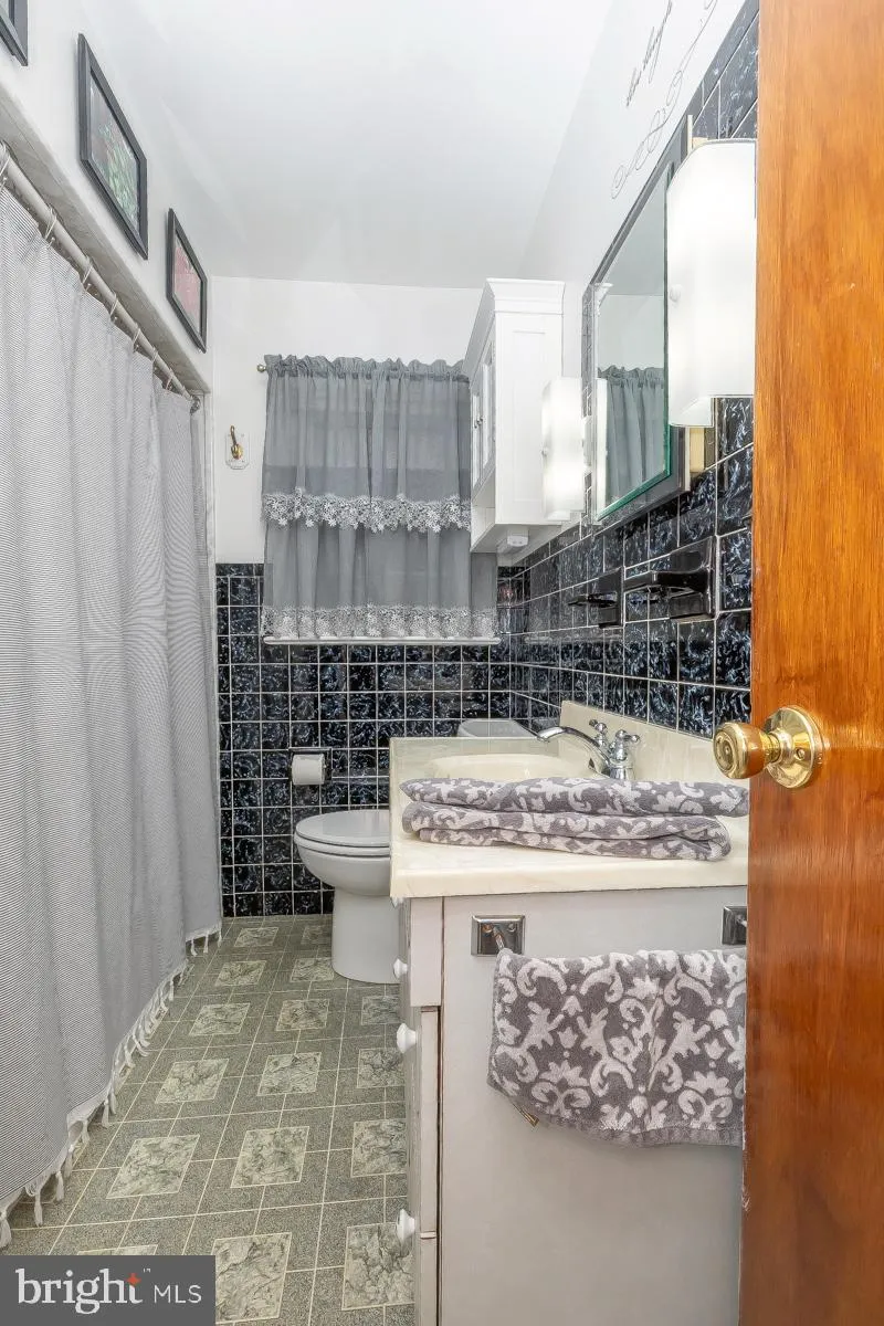 Millville, New Jersey 08332, United States, 3 Bedrooms Bedrooms, ,1 BathroomBathrooms,Residential,Active,187407