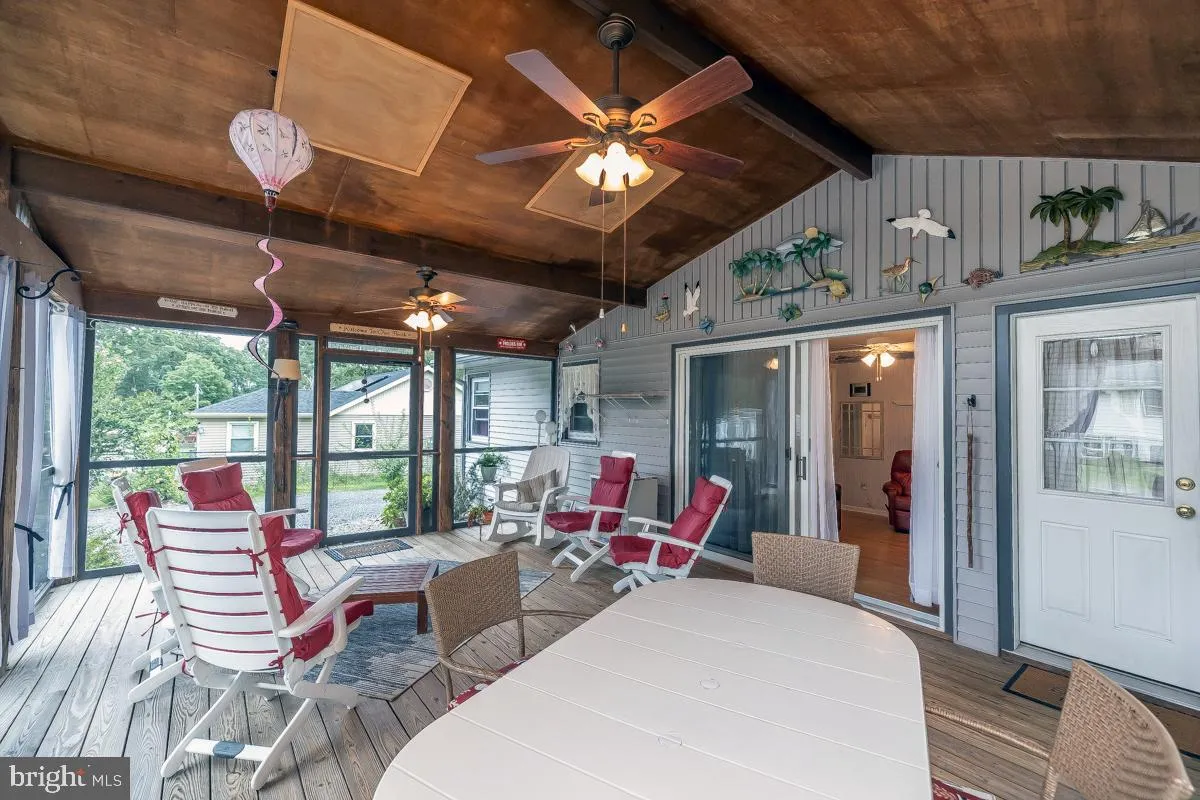 Millville, New Jersey 08332, United States, 3 Bedrooms Bedrooms, ,1 BathroomBathrooms,Residential,Active,187407