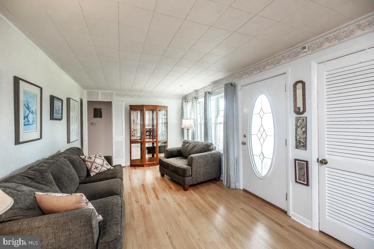 Millville, New Jersey 08332, United States, 3 Bedrooms Bedrooms, ,1 BathroomBathrooms,Residential,Active,187407