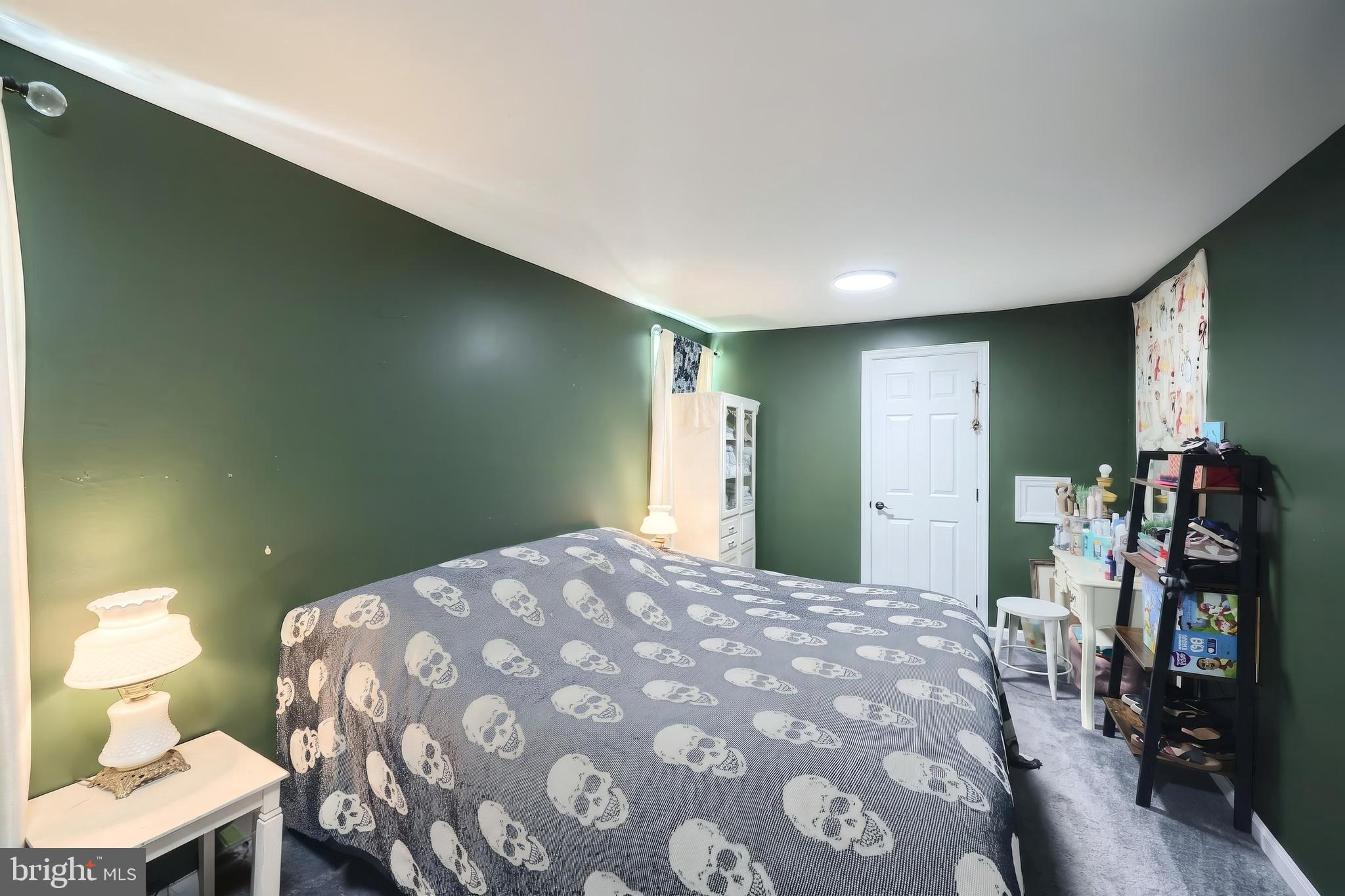 FAIRVIEW - Residential