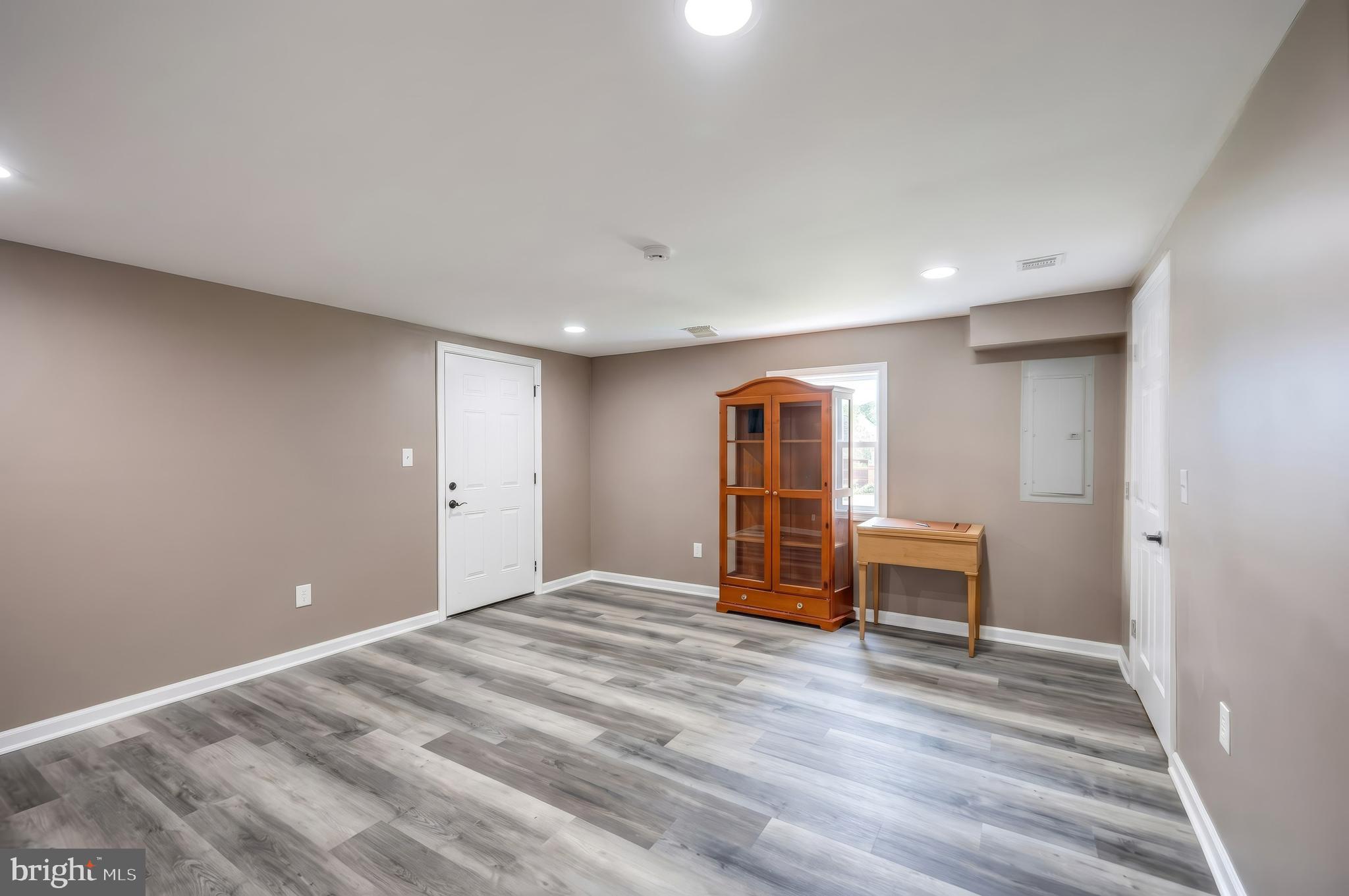 FAIRVIEW - Residential