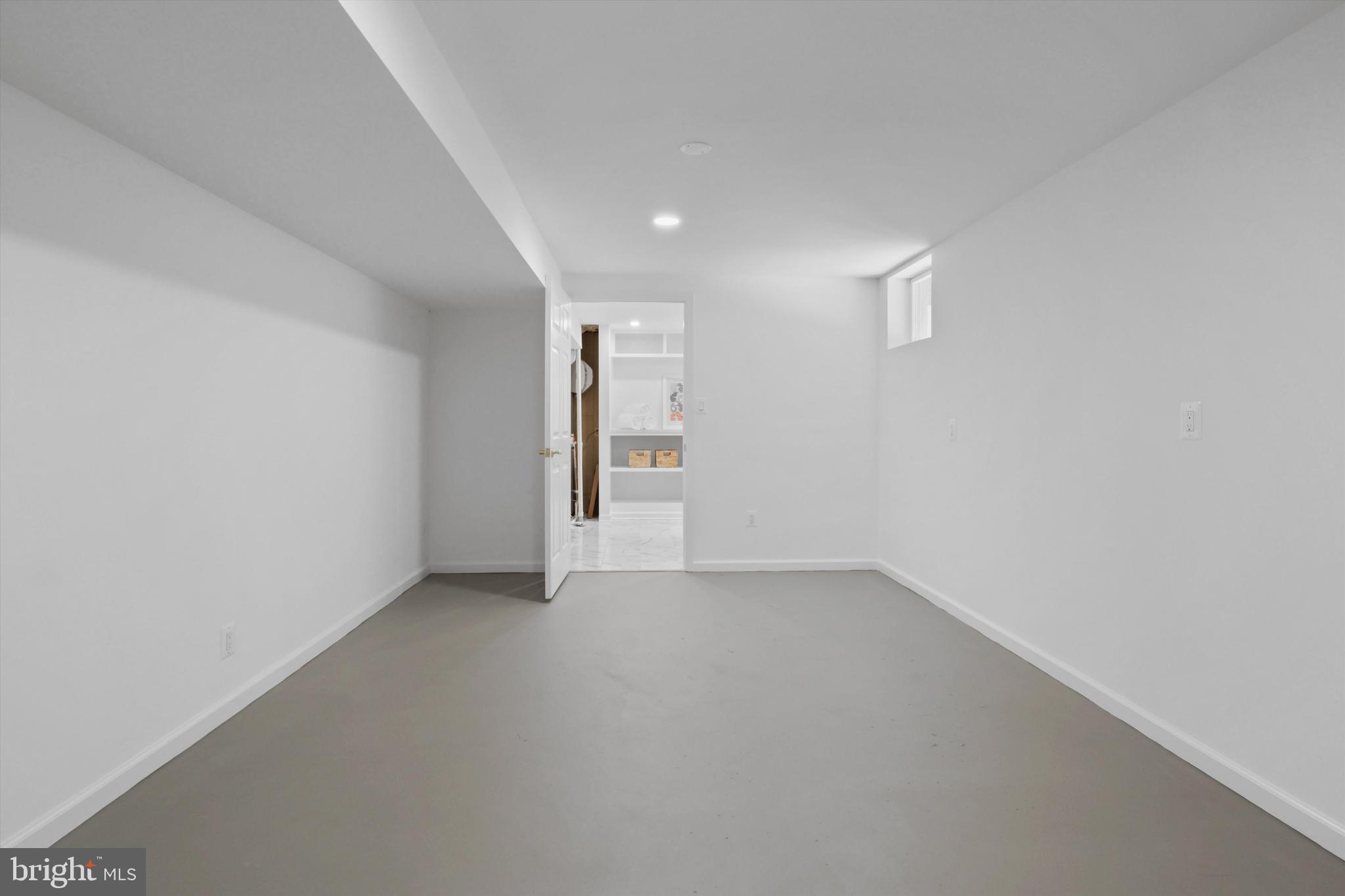 MIDDLE VALLEY - Residential