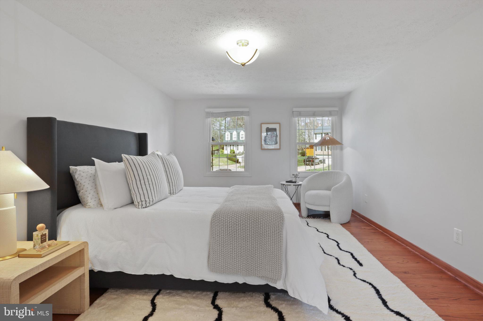 MIDDLE VALLEY - Residential