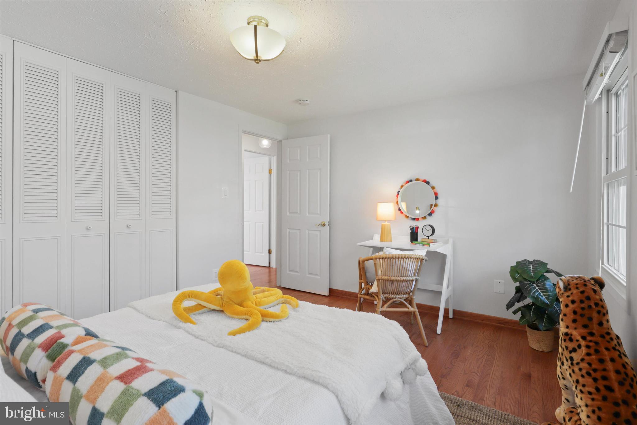 MIDDLE VALLEY - Residential