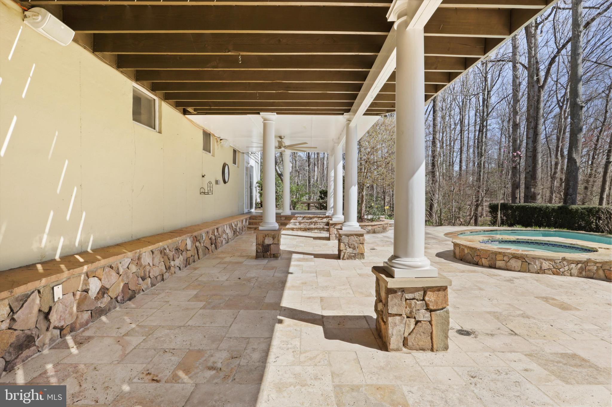 MIDDLE VALLEY - Residential