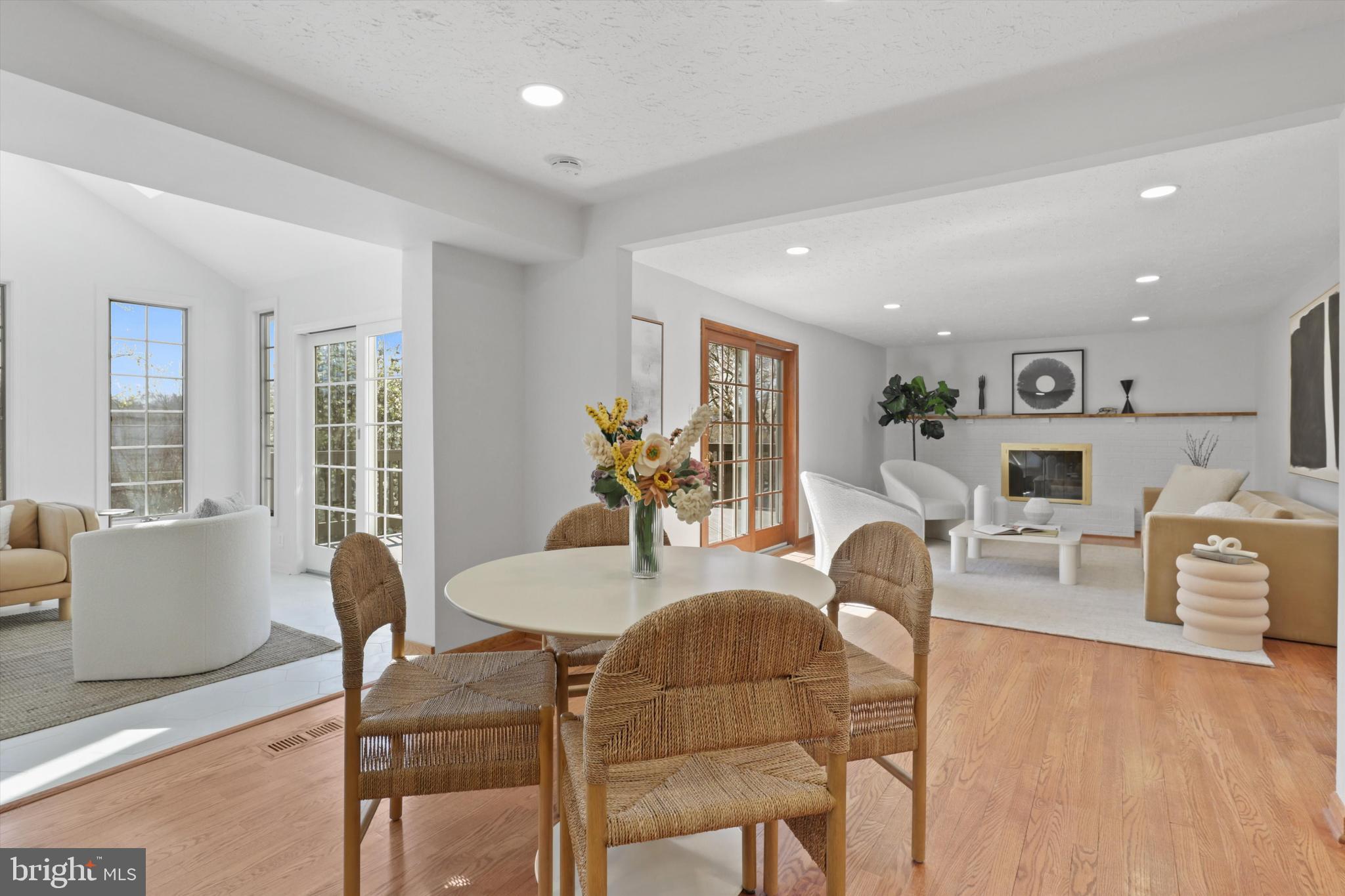 MIDDLE VALLEY - Residential