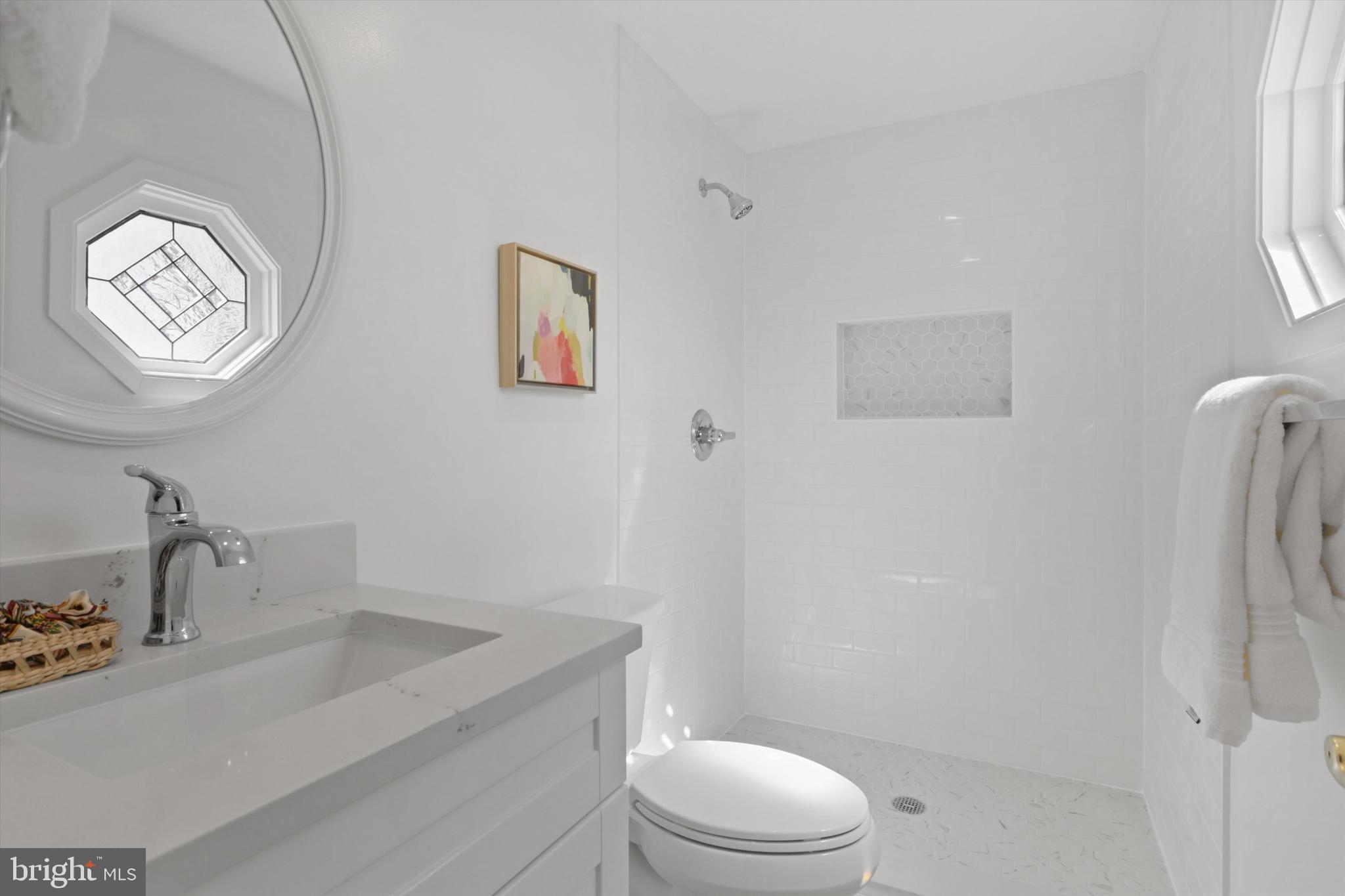 MIDDLE VALLEY - Residential