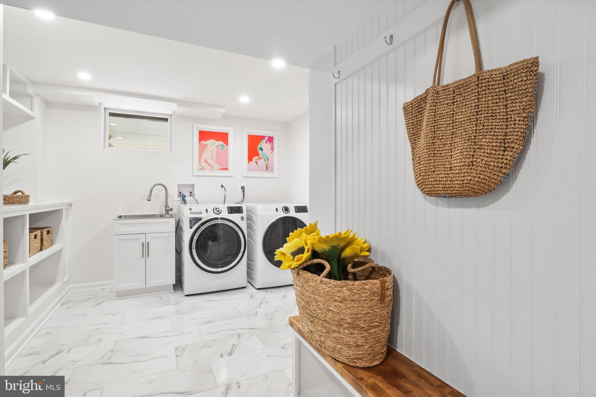 MIDDLE VALLEY - Residential