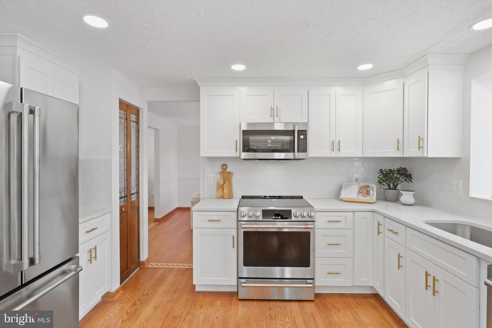 MIDDLE VALLEY - Residential