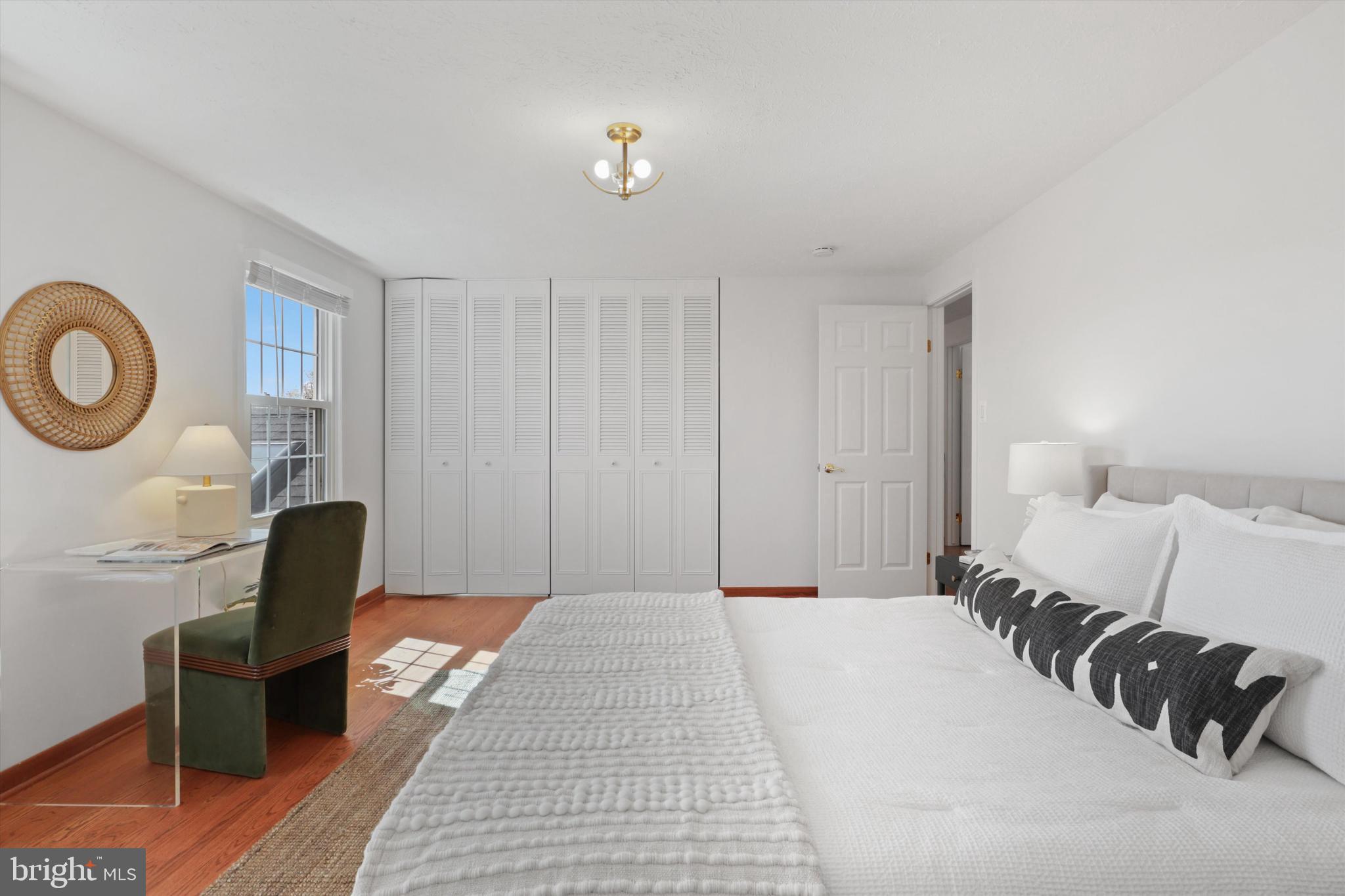 MIDDLE VALLEY - Residential