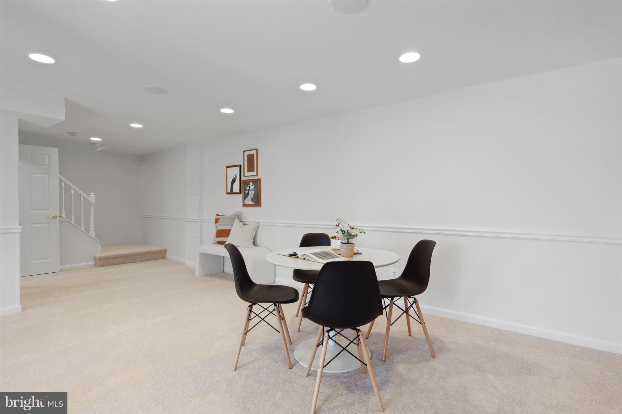 MIDDLE VALLEY - Residential