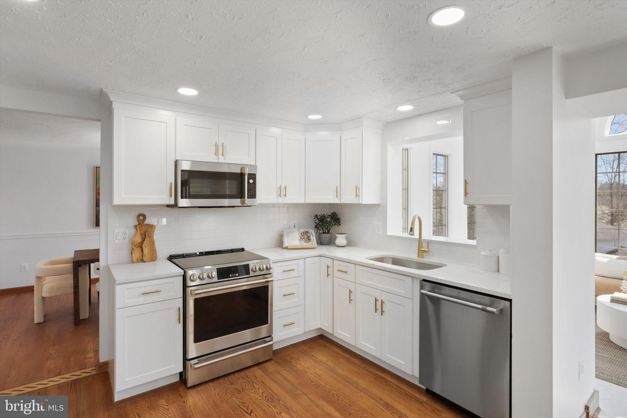 MIDDLE VALLEY - Residential