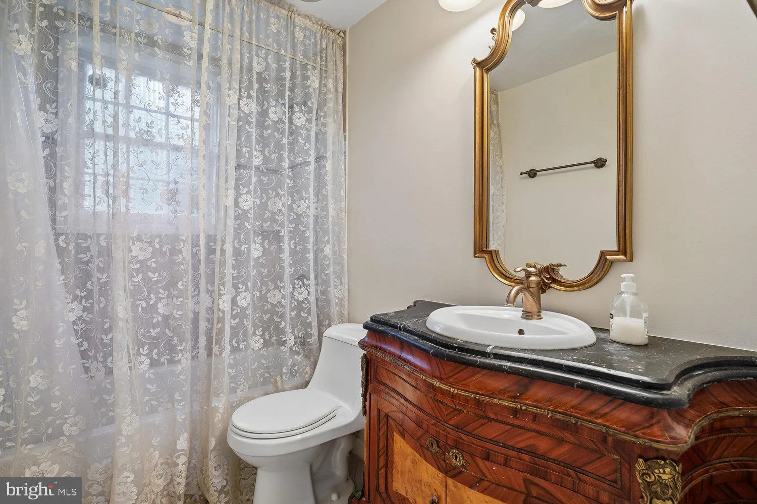 Additional image 99 of 7814 Friars Court, Alexandria, VA 22306