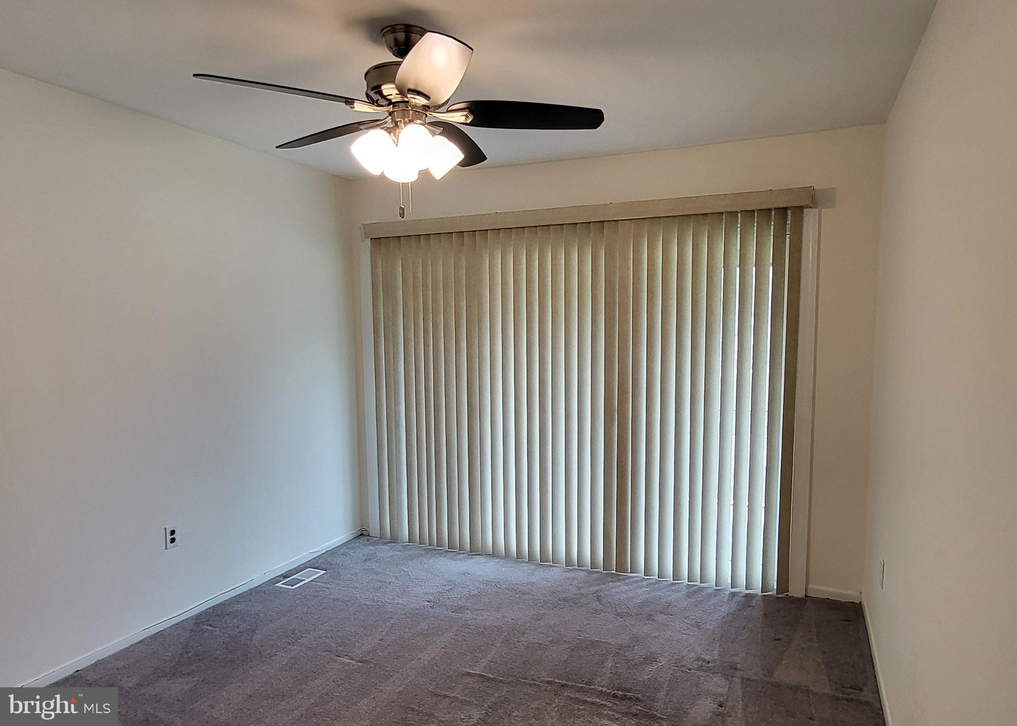 VALLEYBROOK - Residential Lease