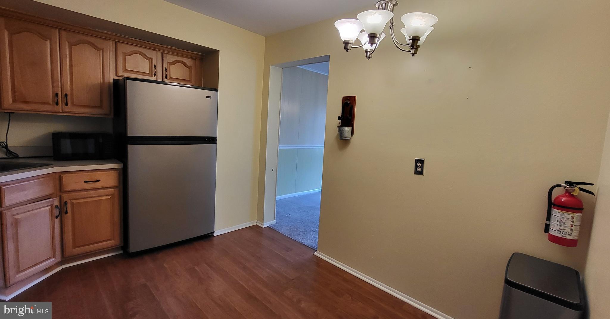 VALLEYBROOK - Residential Lease