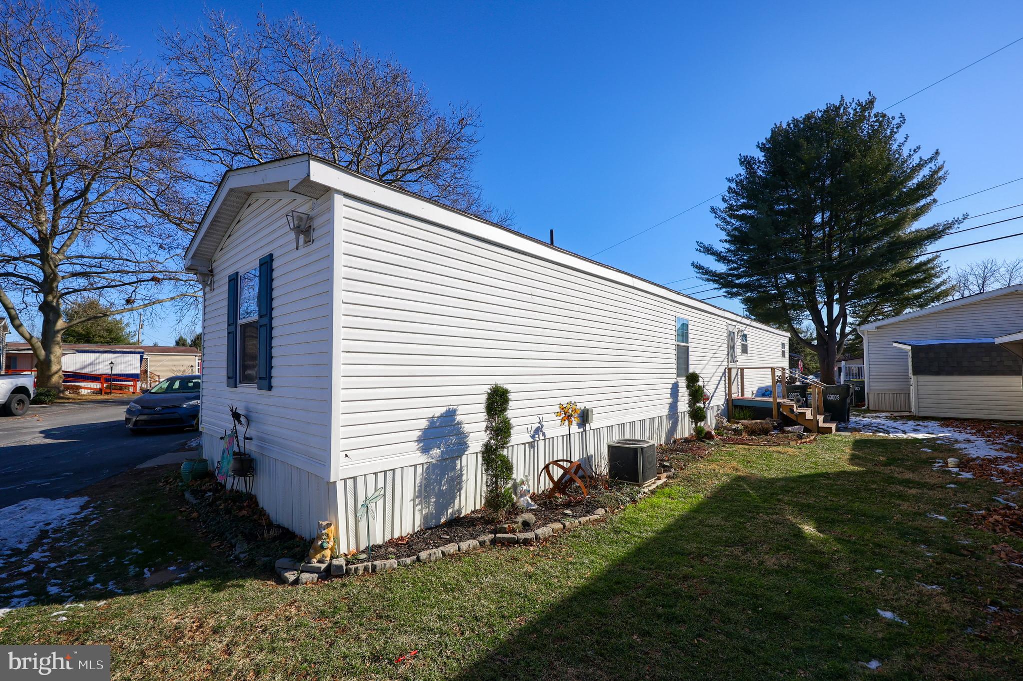 VILLAGES AT GREENFIELD - Residential