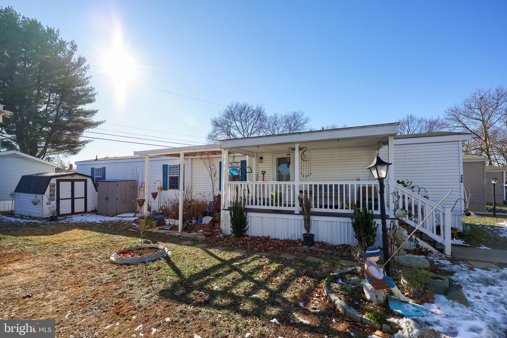 VILLAGES AT GREENFIELD - Residential