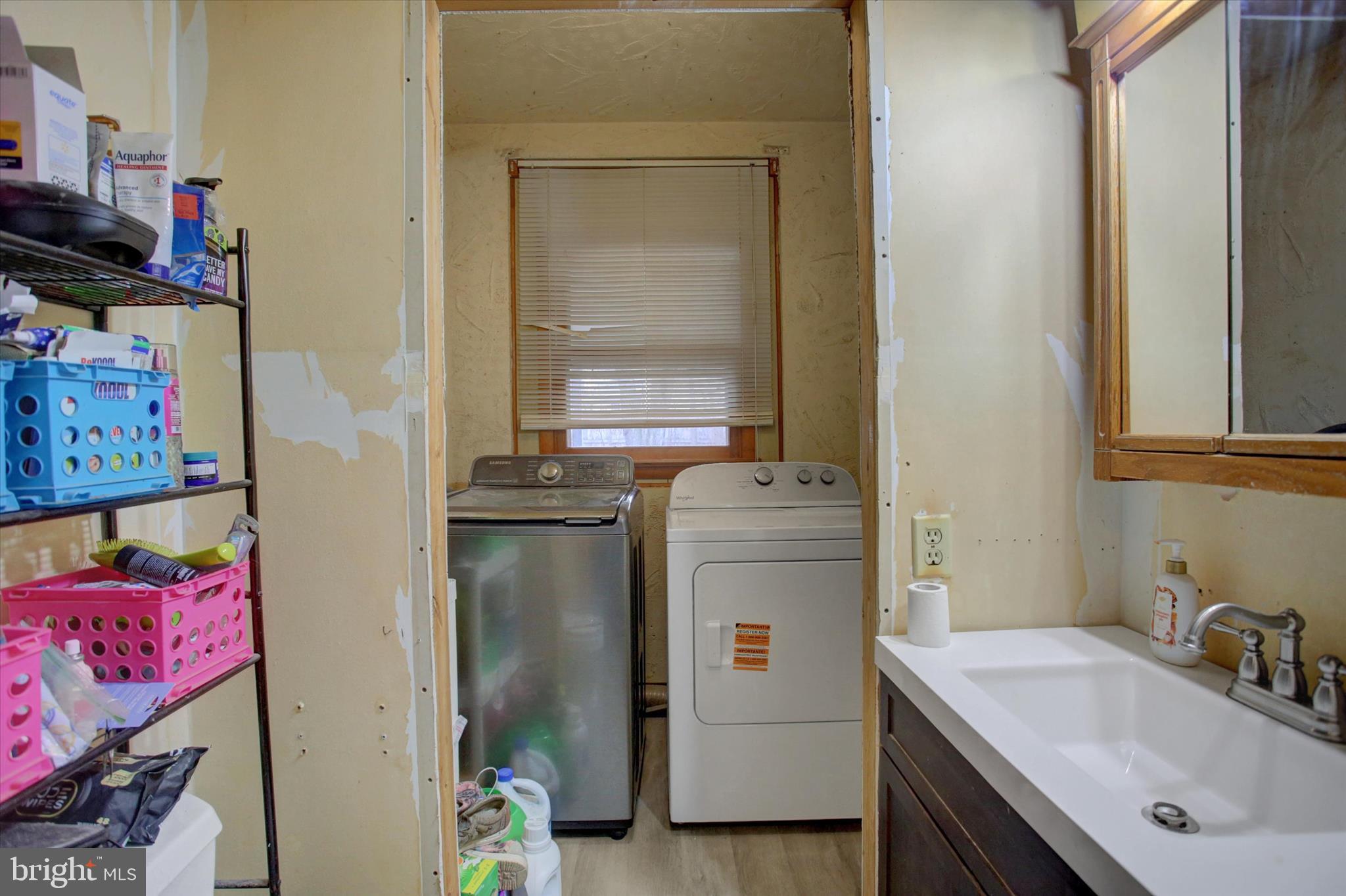 FAYETTEVILLE - Residential