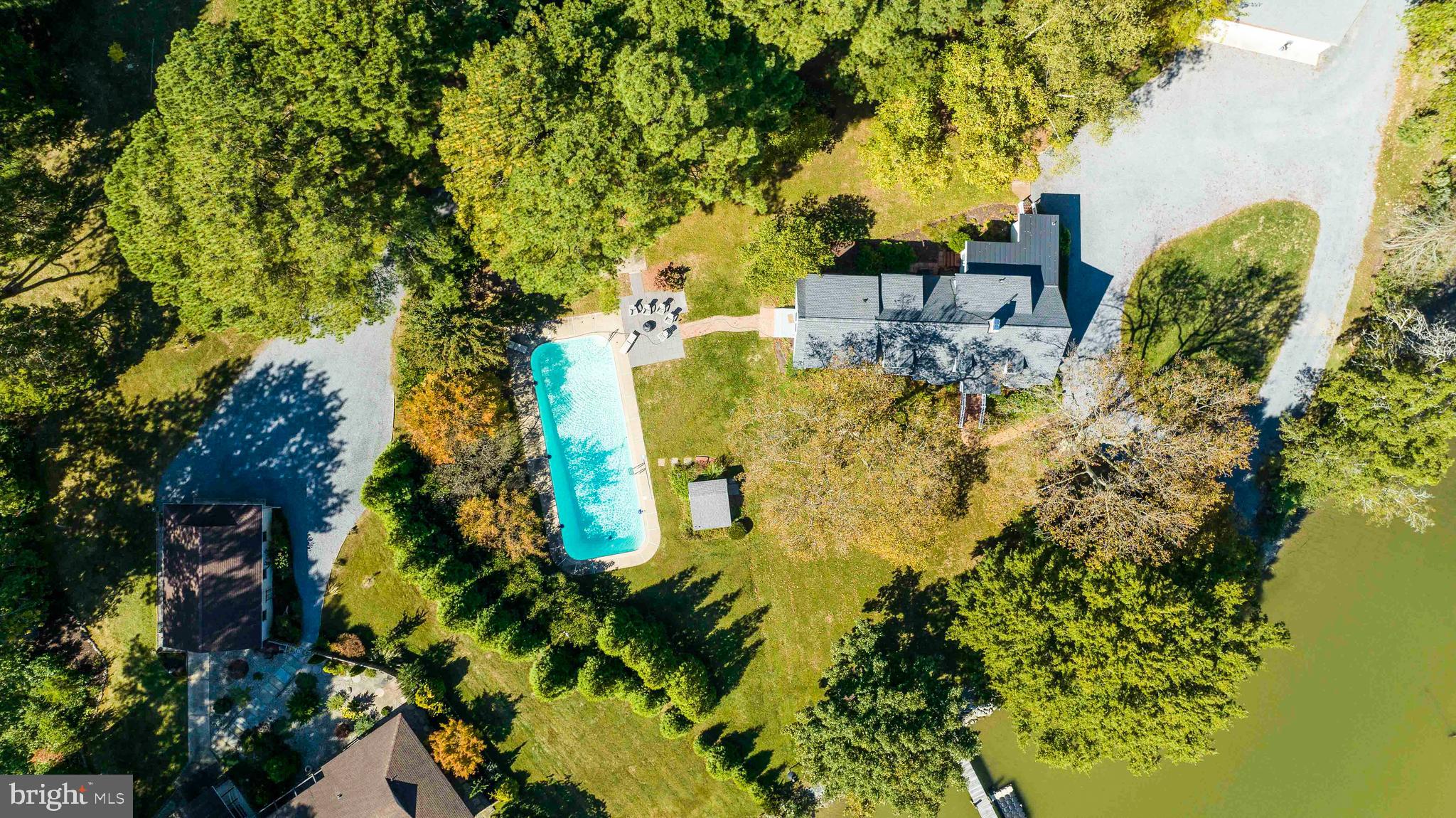 EASTON - Residential