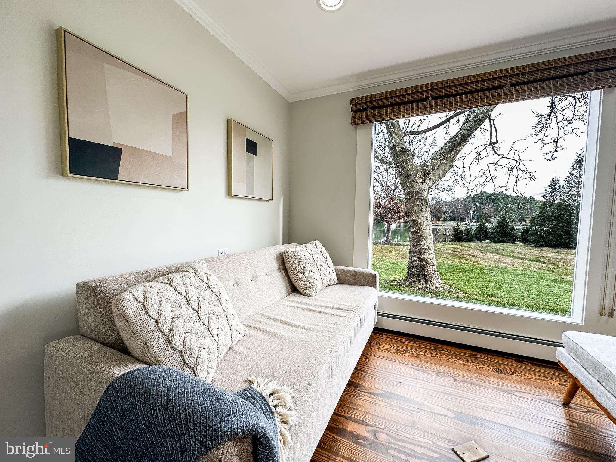 EASTON - Residential