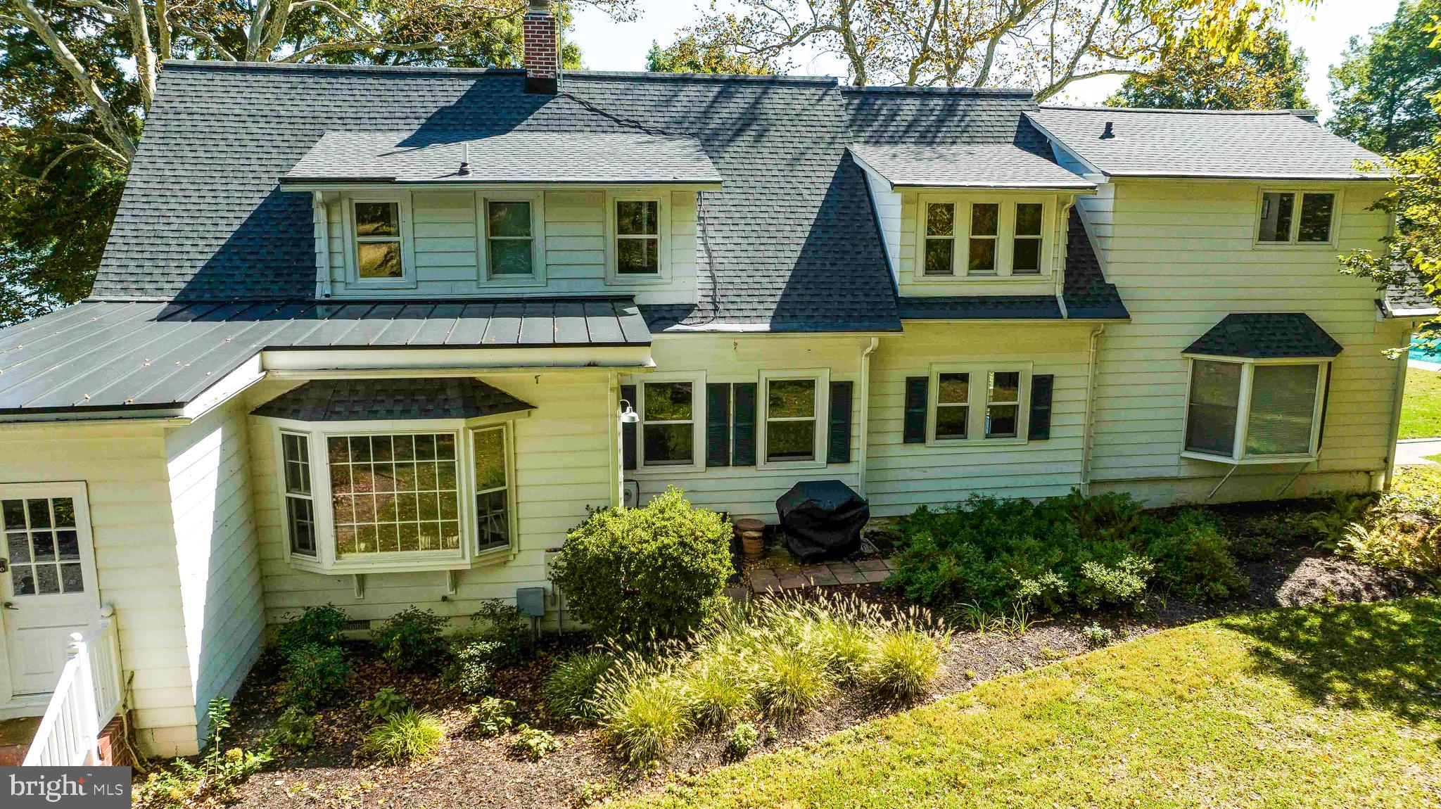 EASTON - Residential