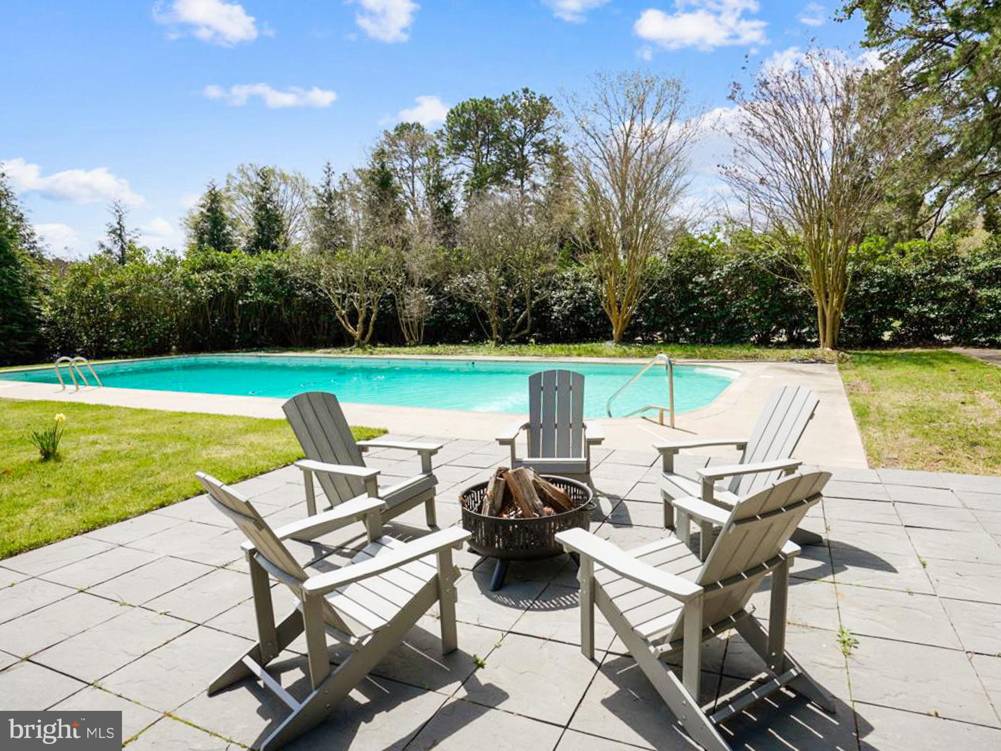 EASTON - Residential