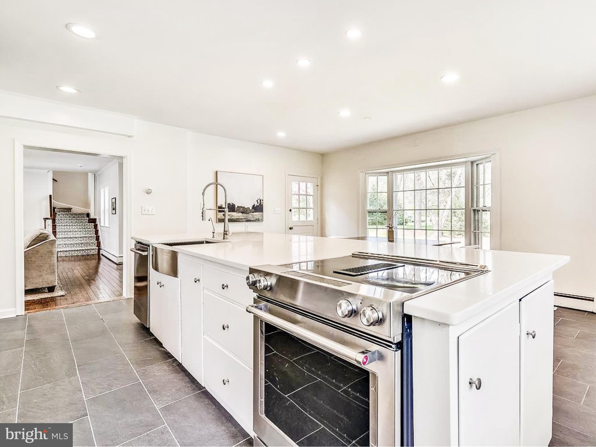 EASTON - Residential