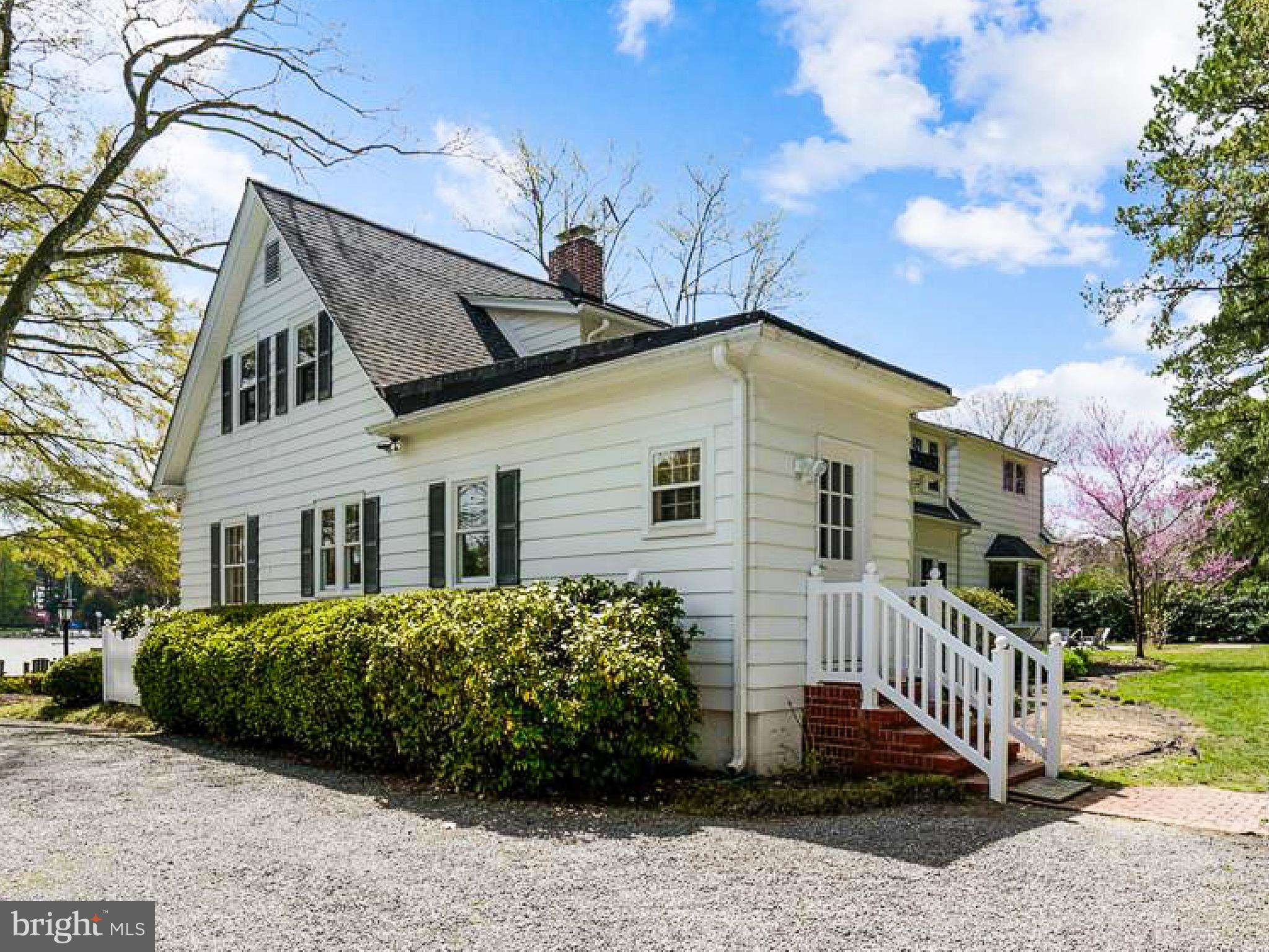 EASTON - Residential