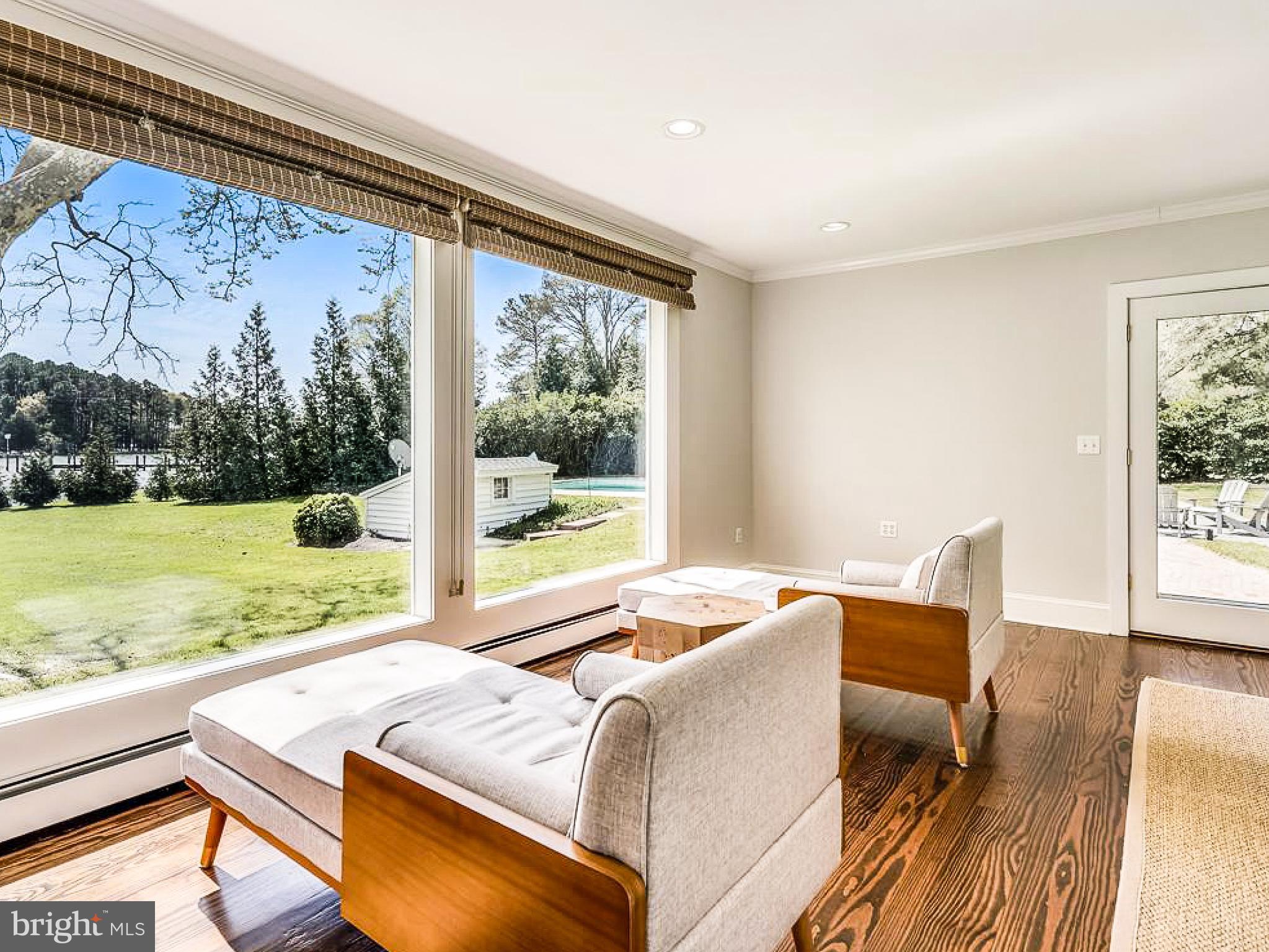 EASTON - Residential