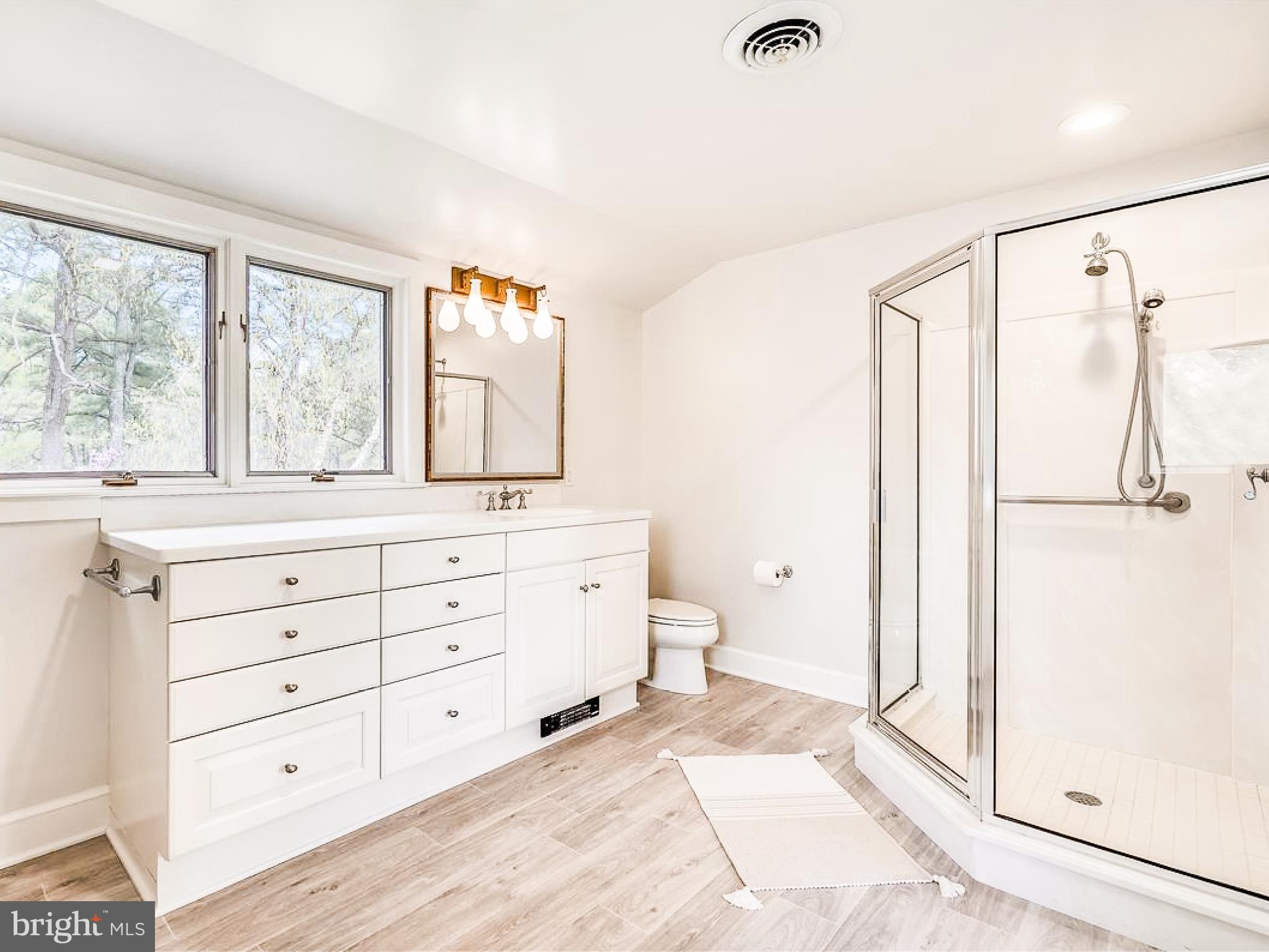 EASTON - Residential