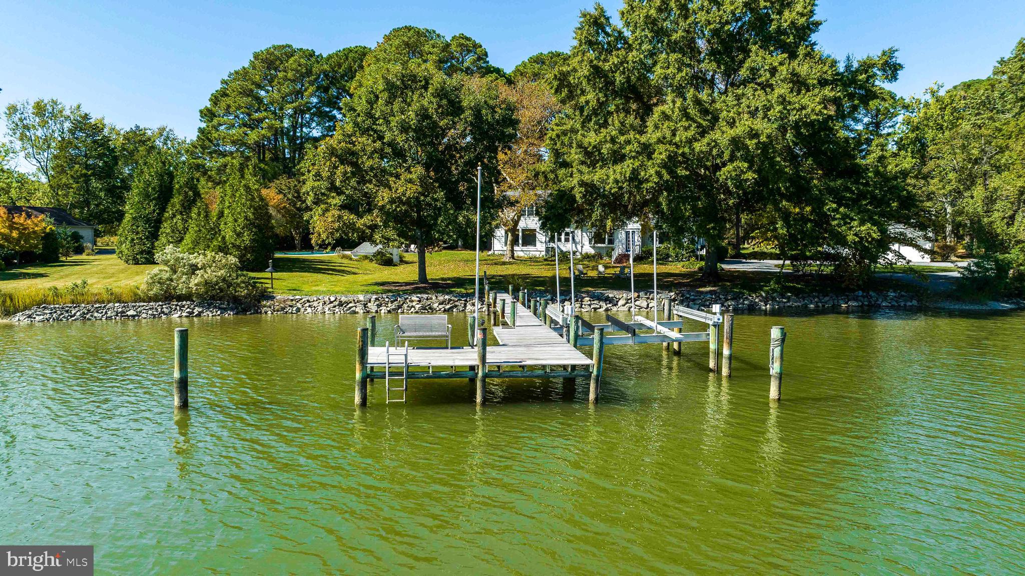 EASTON - Residential