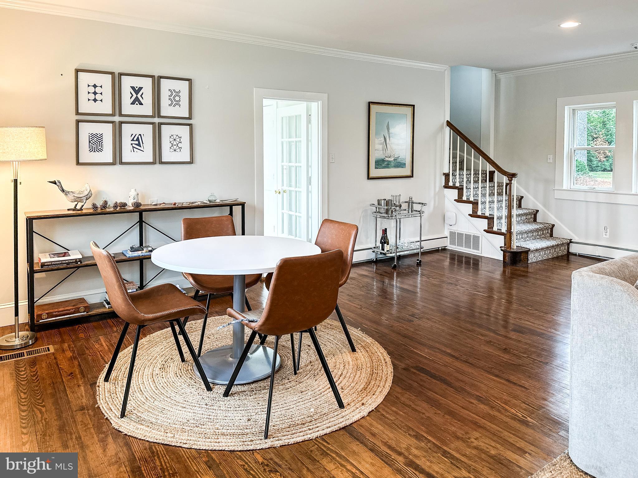 EASTON - Residential