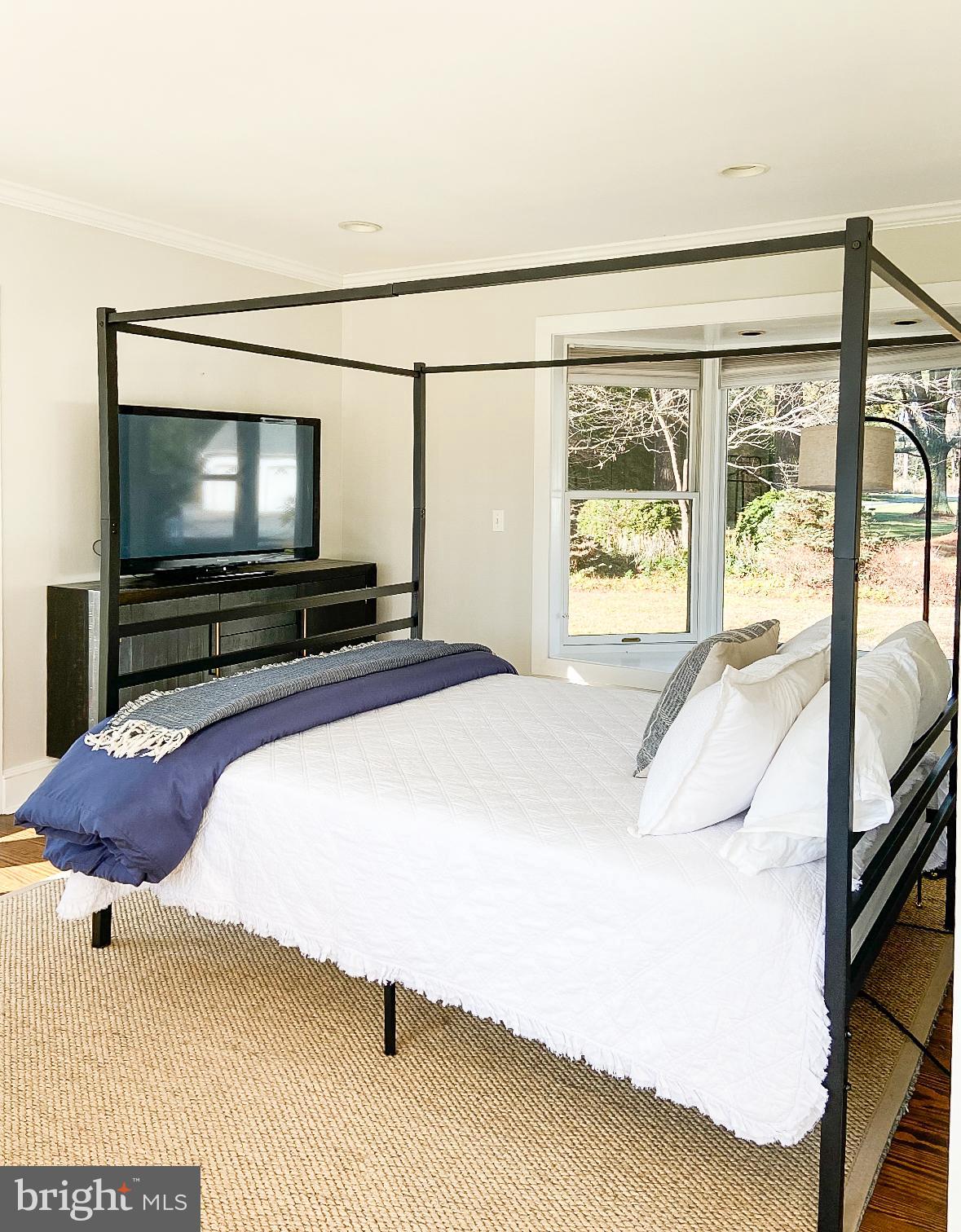 EASTON - Residential