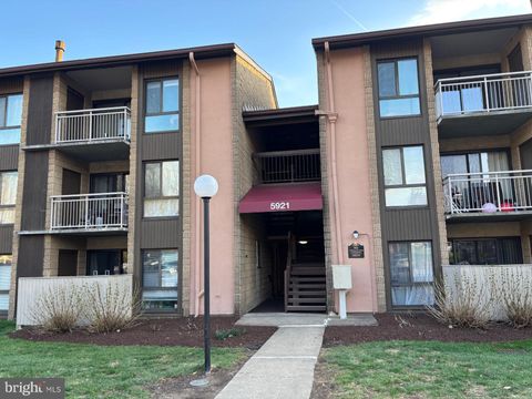 Photo of 5921 Tamar Drive #11 P11, COLUMBIA, MD 21045 (MLS # MDHW2066508)