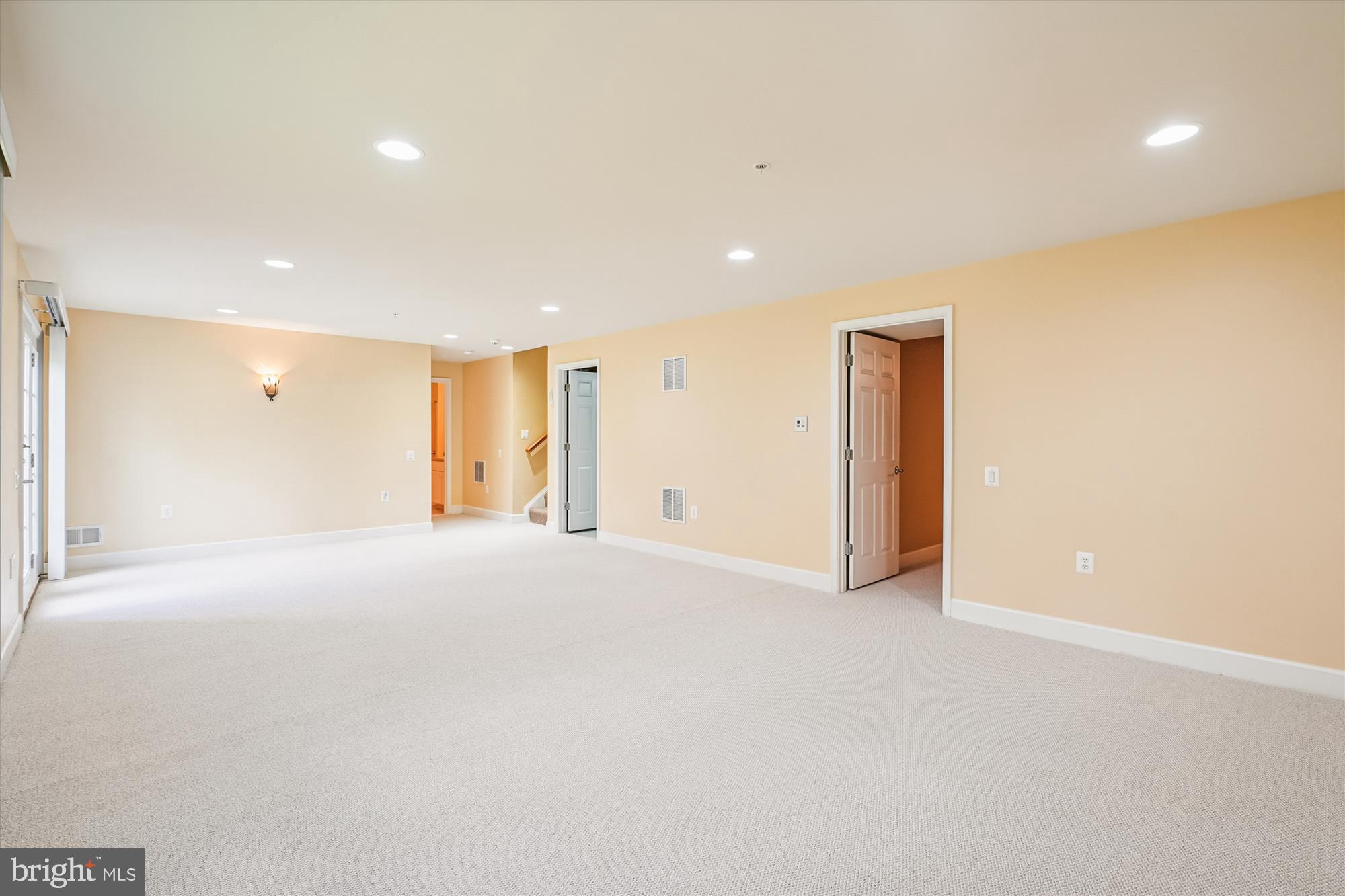 CELEBRATE VIRGINIA NORTH - Residential