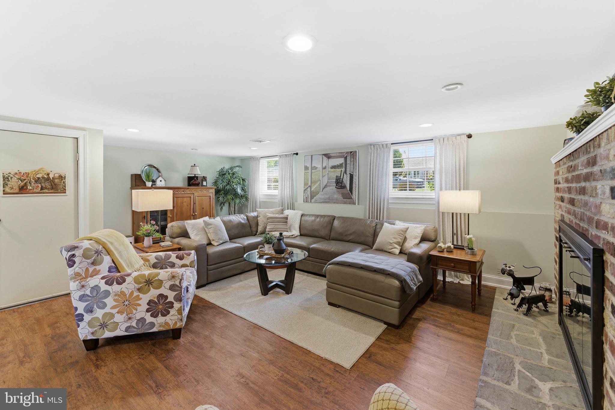 SPRING VALLEY FARM - Residential