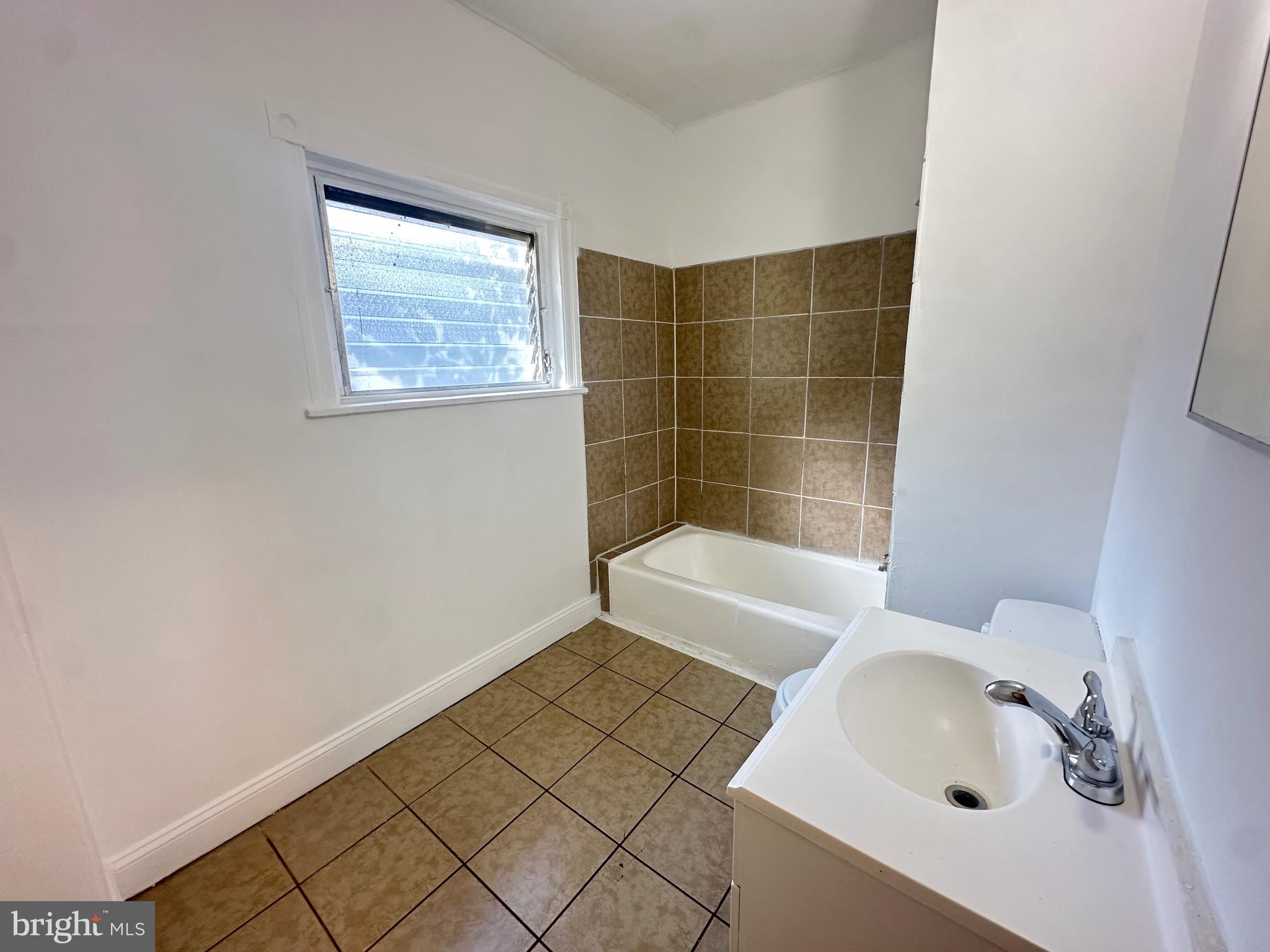 BREWERYTOWN - Residential Lease