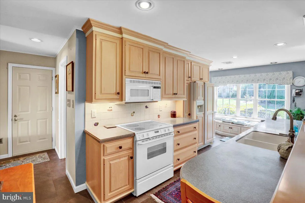 Mountville, Pennsylvania 17554, United States, 3 Bedrooms Bedrooms, ,2 BathroomsBathrooms,Residential,Active,199727