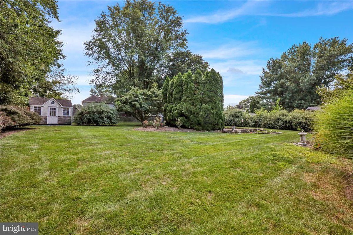 Mountville, Pennsylvania 17554, United States, 3 Bedrooms Bedrooms, ,2 BathroomsBathrooms,Residential,Active,199727