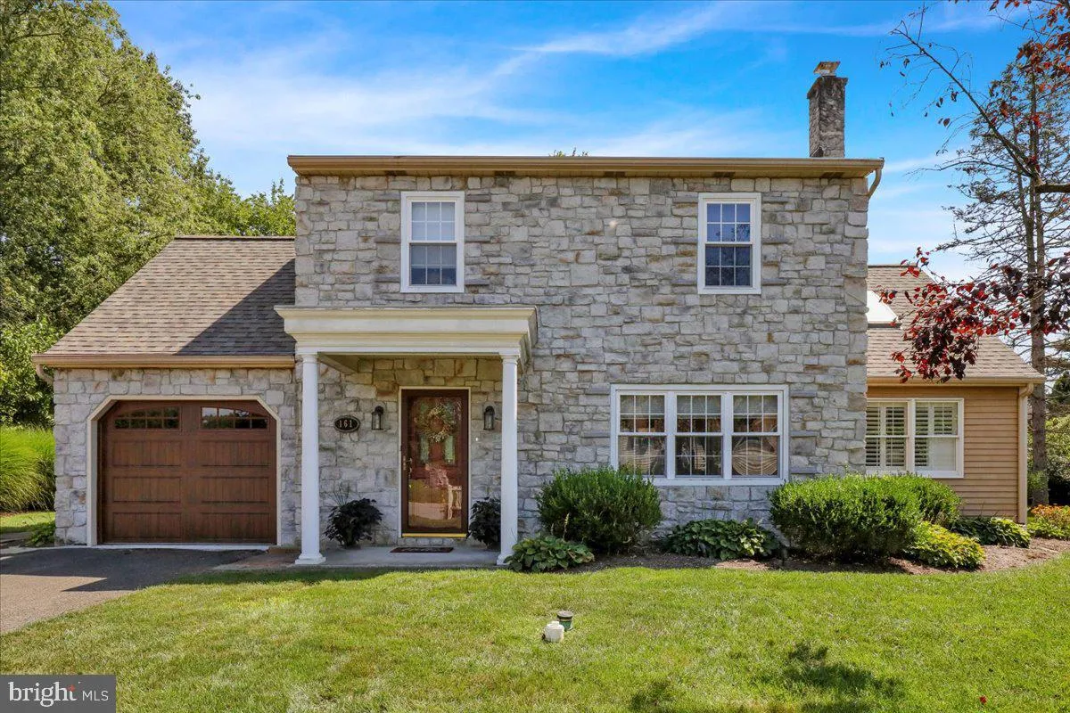 Mountville, Pennsylvania 17554, United States, 3 Bedrooms Bedrooms, ,2 BathroomsBathrooms,Residential,Active,199727