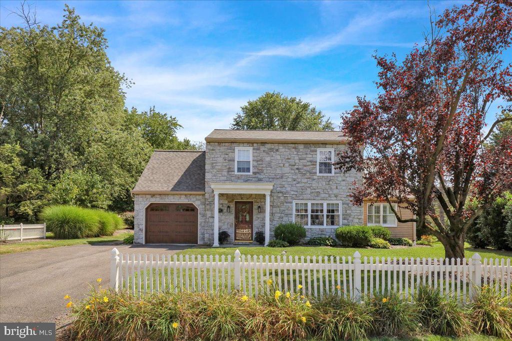 Photo of 161 N Church Street, MOUNTVILLE, PA 17554 (MLS # PALA2075640)