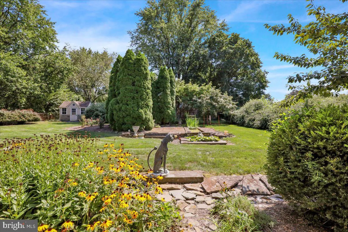 Mountville, Pennsylvania 17554, United States, 3 Bedrooms Bedrooms, ,2 BathroomsBathrooms,Residential,Active,199727