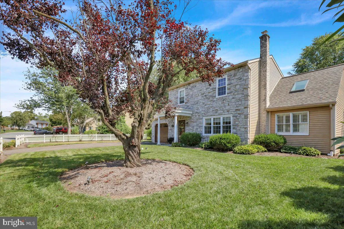 Mountville, Pennsylvania 17554, United States, 3 Bedrooms Bedrooms, ,2 BathroomsBathrooms,Residential,Active,199727